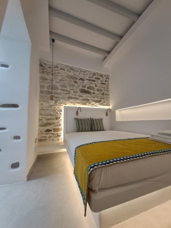 Margaret'S Houses In Tinos Town Exterior photo